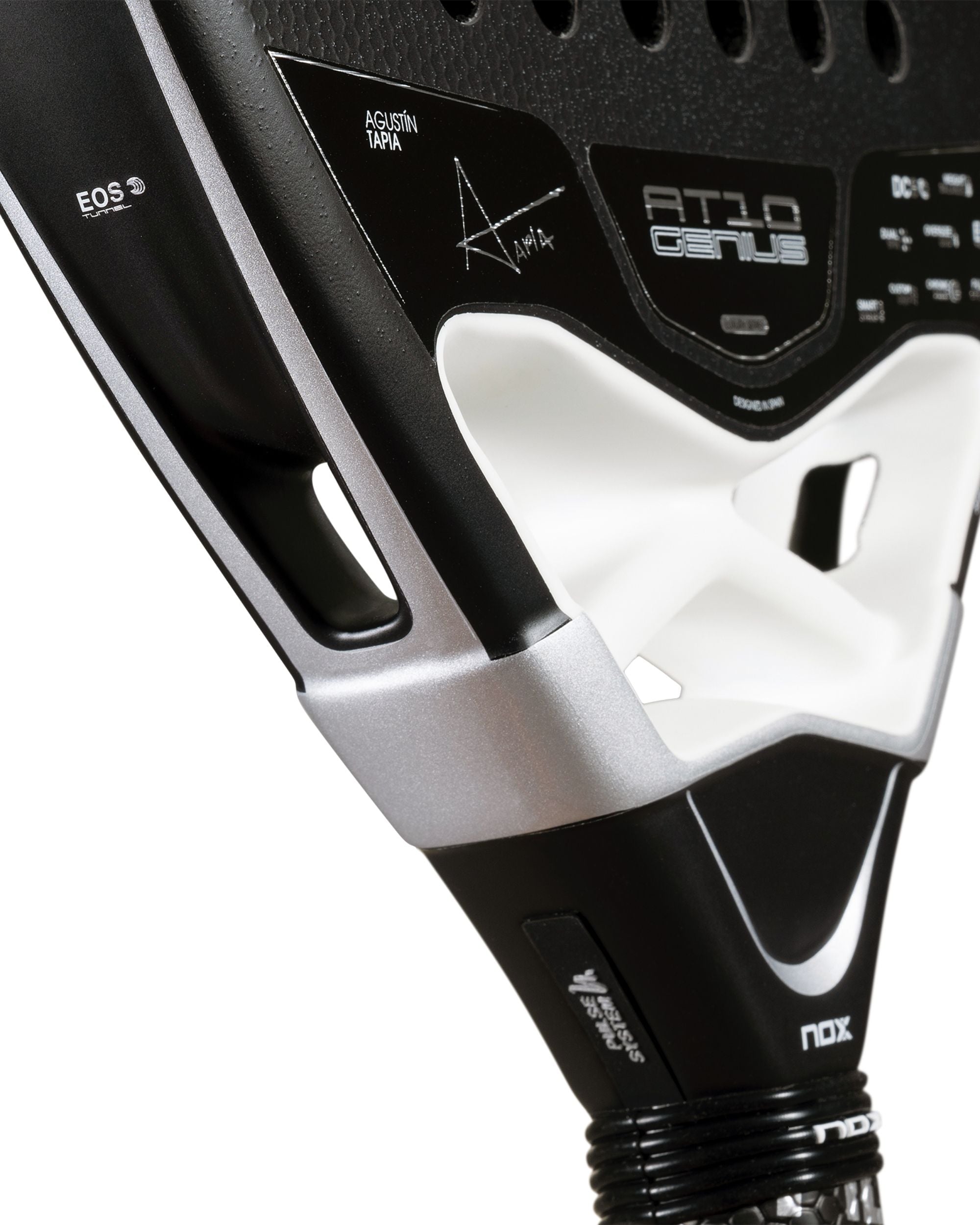 AT10 Luxury Genius ATTACK 18K Alum 2026 Padel Raketi