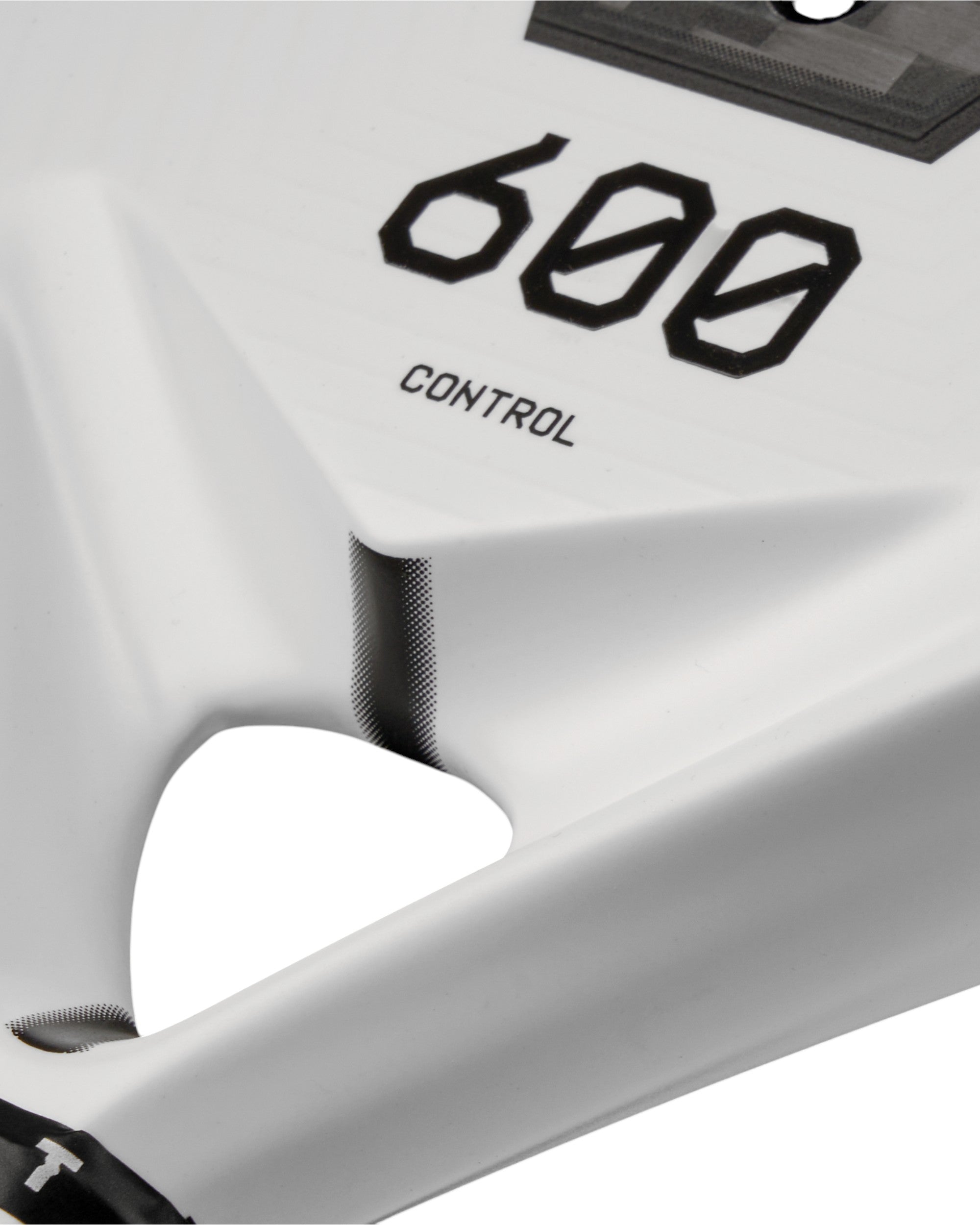 600 V5 Padel Raketi